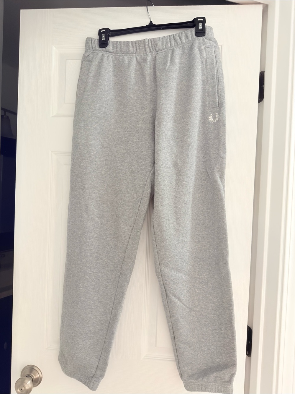 Fred Perry Men’s Light Gray Sweatpants with Laurel Logo